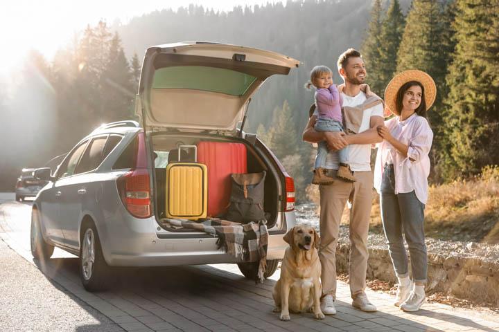 Location voiture La Réunion : grand coffre pour vos bagages et matériel de randonnée.