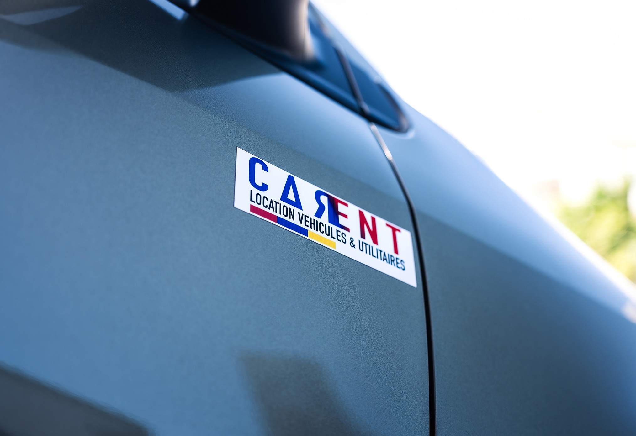 Logo Car'Ent, votre agence de location de voitures à La Réunion.